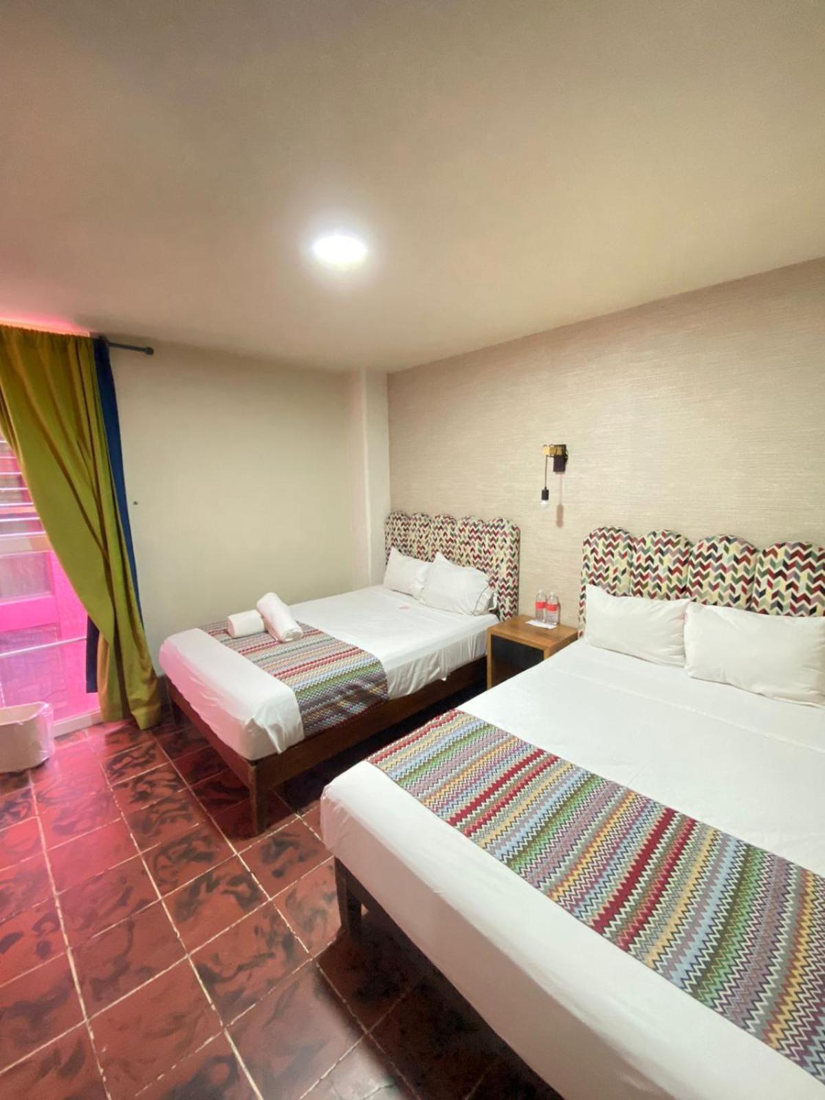 Hotel Flamingos غوادالاجارا المظهر الخارجي الصورة